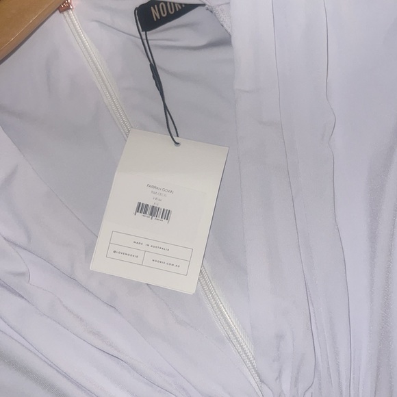 Sold out White long sleeve deep v gown from revolve nookie Farrah - Picture 3 of 5